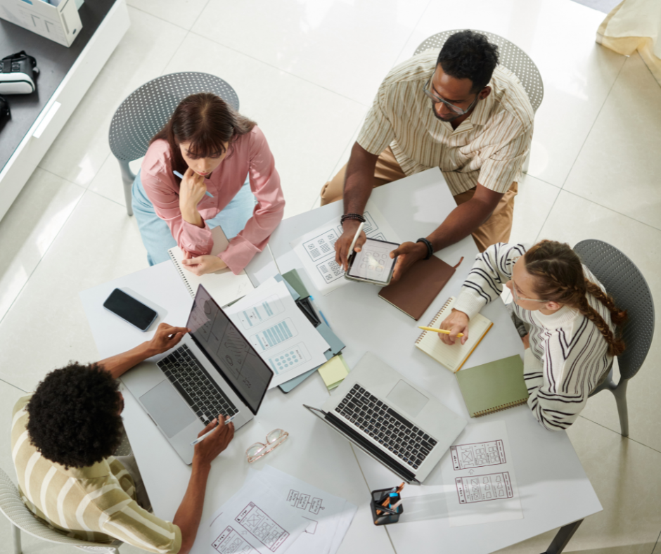 Track website visitors with HubSpot and scale your sales goals.